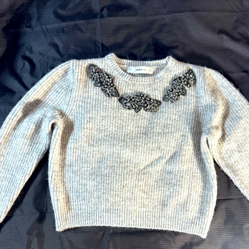Zara grey sweater  size small